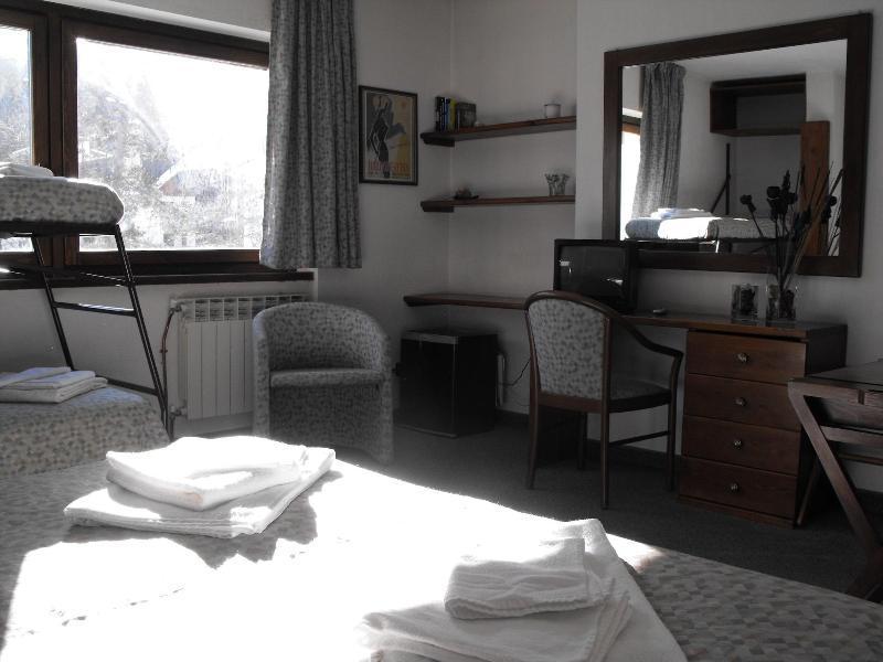 Hotel I Larici Bardonecchia Exterior photo