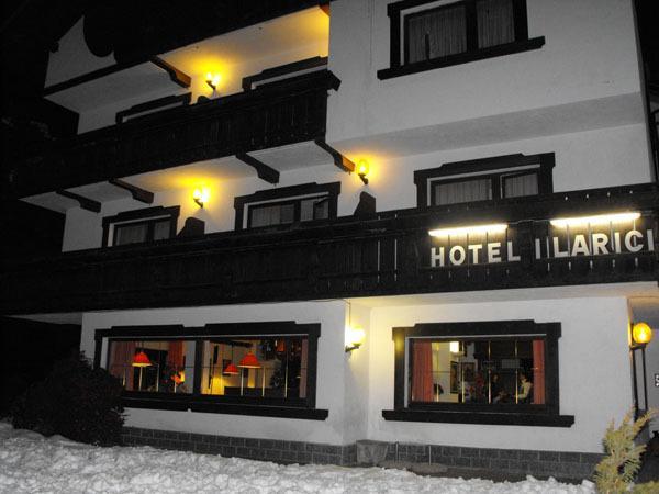Hotel I Larici Bardonecchia Exterior photo