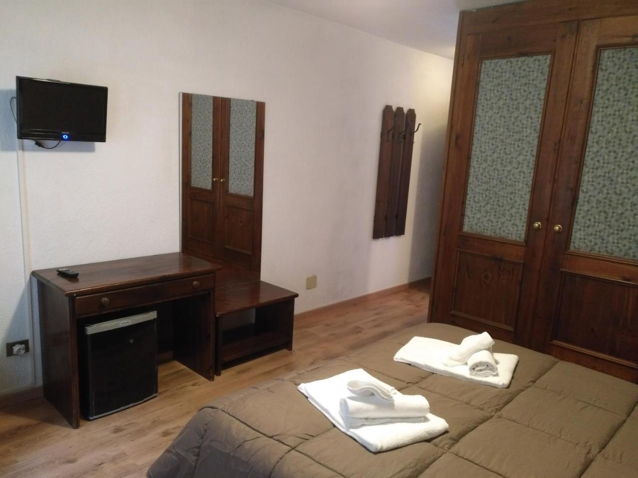Hotel I Larici Bardonecchia Exterior photo